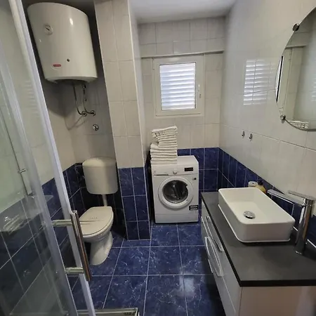 Apartmani Nikmar Makarska Exterior photo