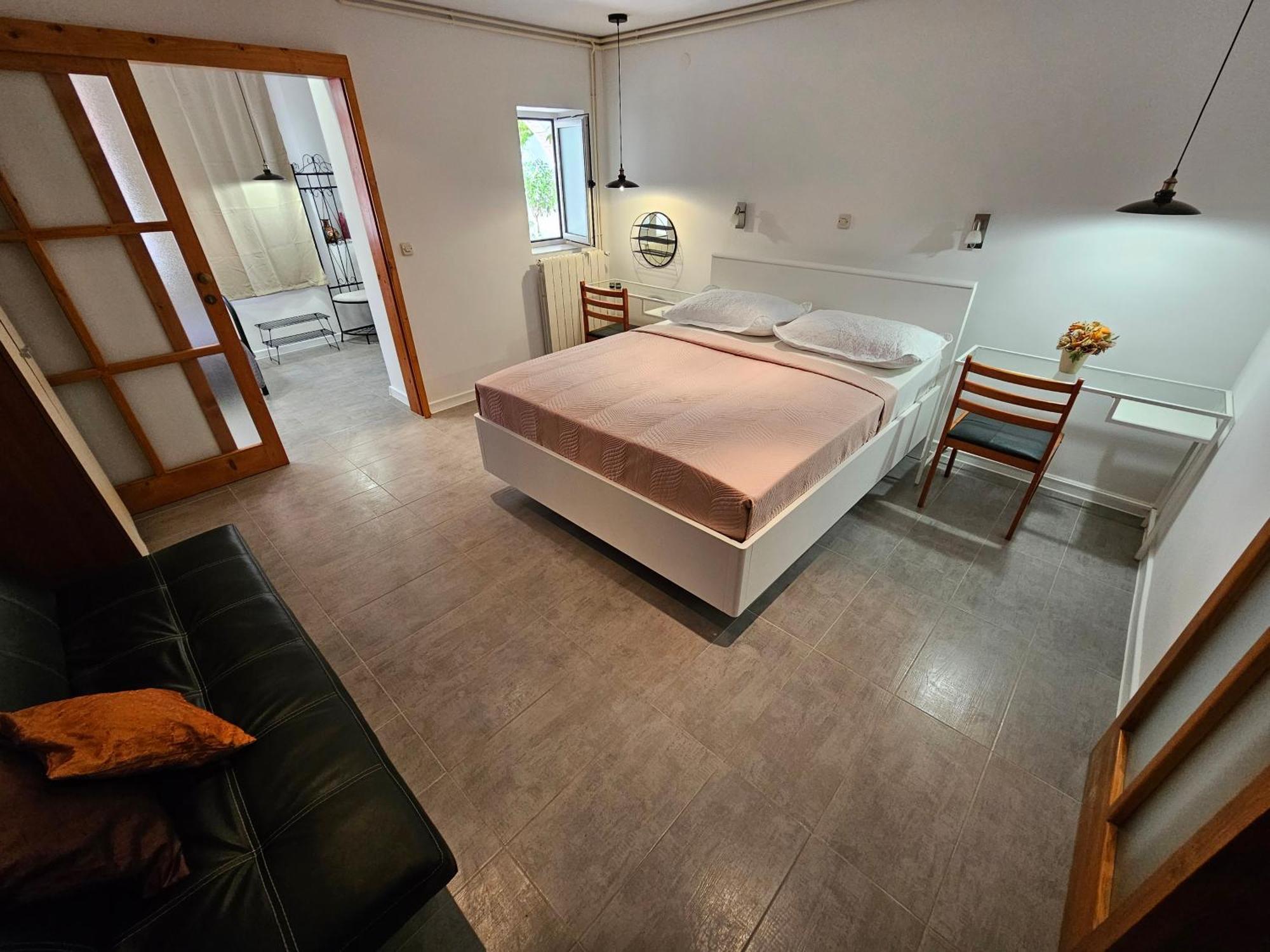 Nikmar Apartmán *
